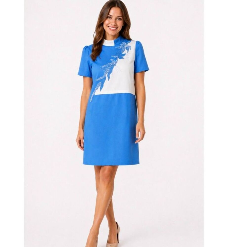 Women's Blue White Color-Block Floral Embroidered SS Vintage Sack Dress Size M